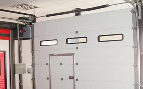 且末工业提升门的安装方法 且末工业提升门的安装方法